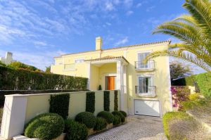 Golf Property for sale in Quinta do Lago, Almancil, Vale do Lobo, Vilamoura, Quarteira - EMA12209